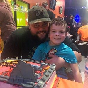 Meet your Posher, Larry